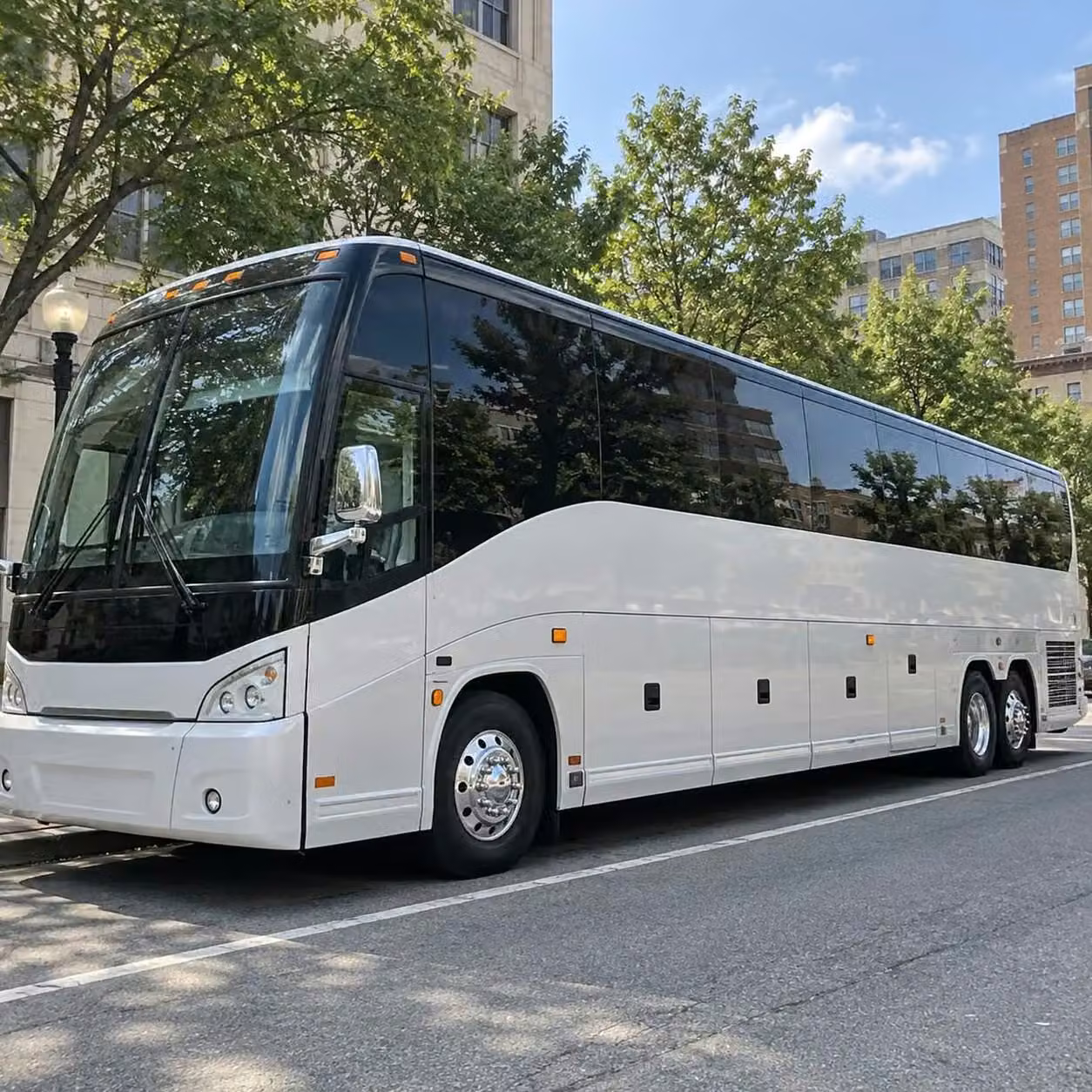 fort wayne 15 to 35 passenger wedding minibuses for fort wayne guest transfers
