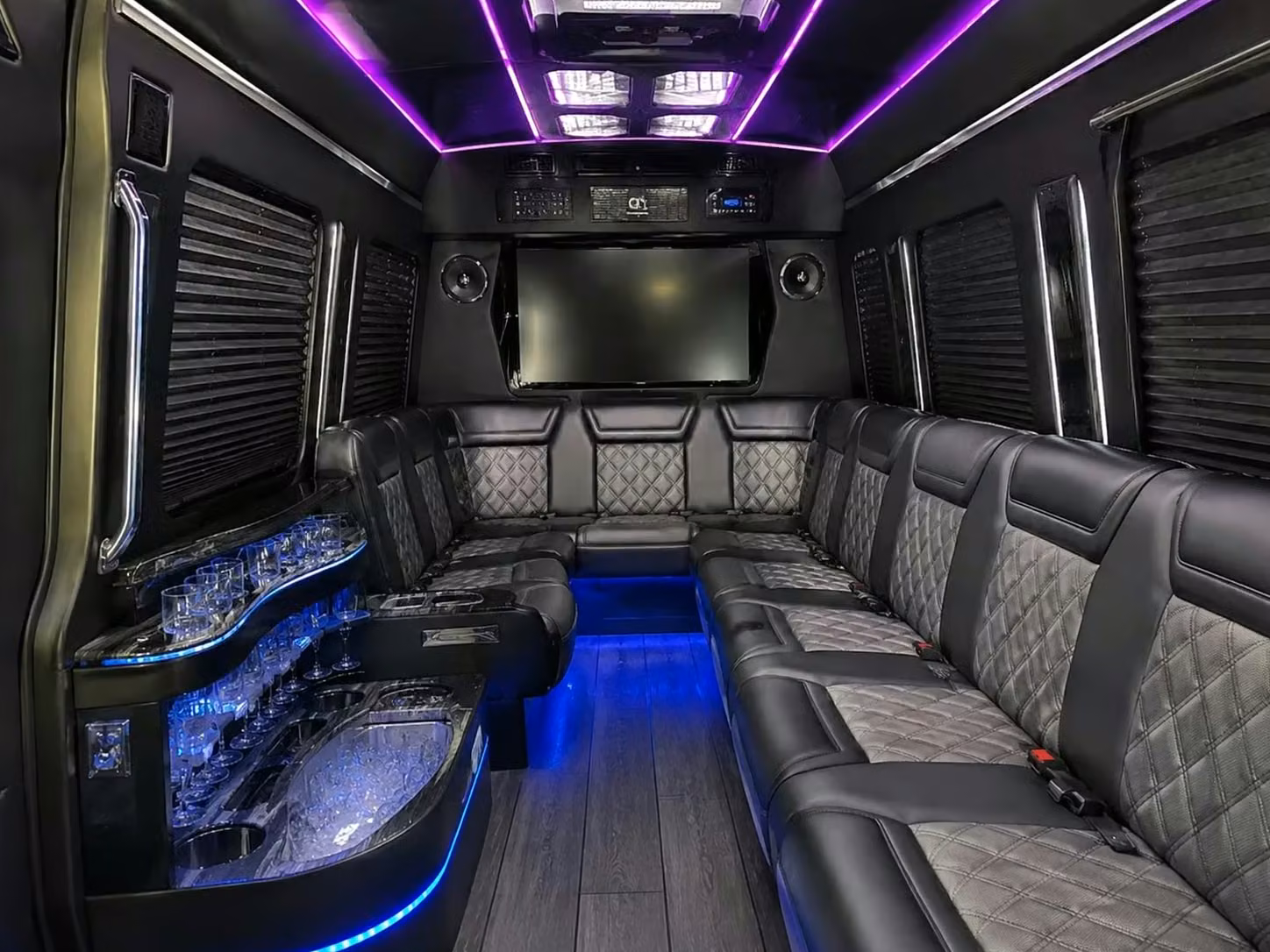 fort wayne destination wedding and out of town venue shuttles from fort wayne