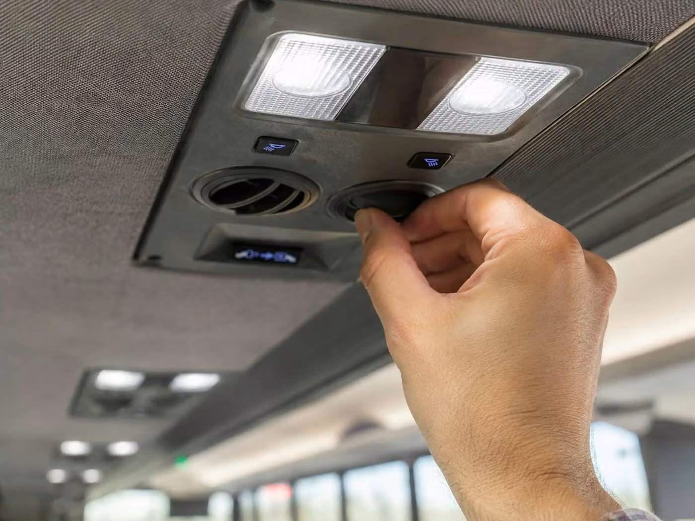 fort wayne sprinter van rental with driver climate control